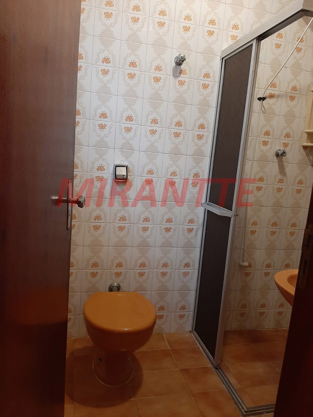 Casa terrea de 235m² com 3 quartos em Parque Vitória