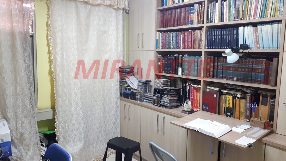 Apartamento de 72m² com 3 quartos em Jaçana