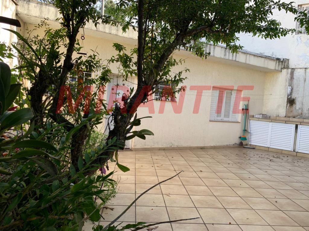 Sobrado de 200m² com 3 quartos em Jardim Tremembé