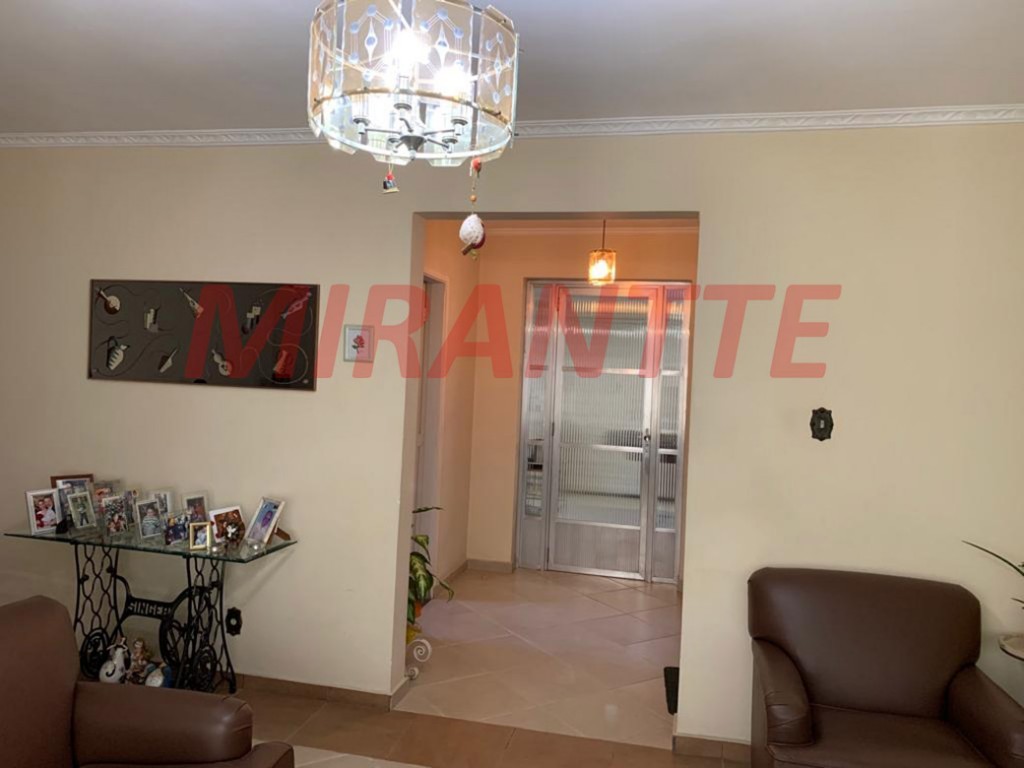 Sobrado de 200m² com 3 quartos em Jardim Tremembé