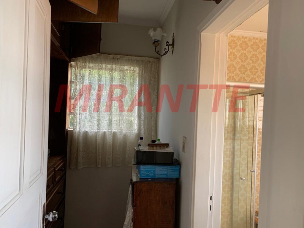 Sobrado de 200m² com 3 quartos em Jardim Tremembé