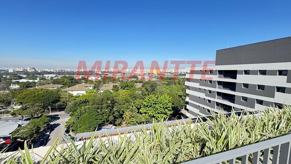 Cobertura de 244m² com 3 quartos em Santana