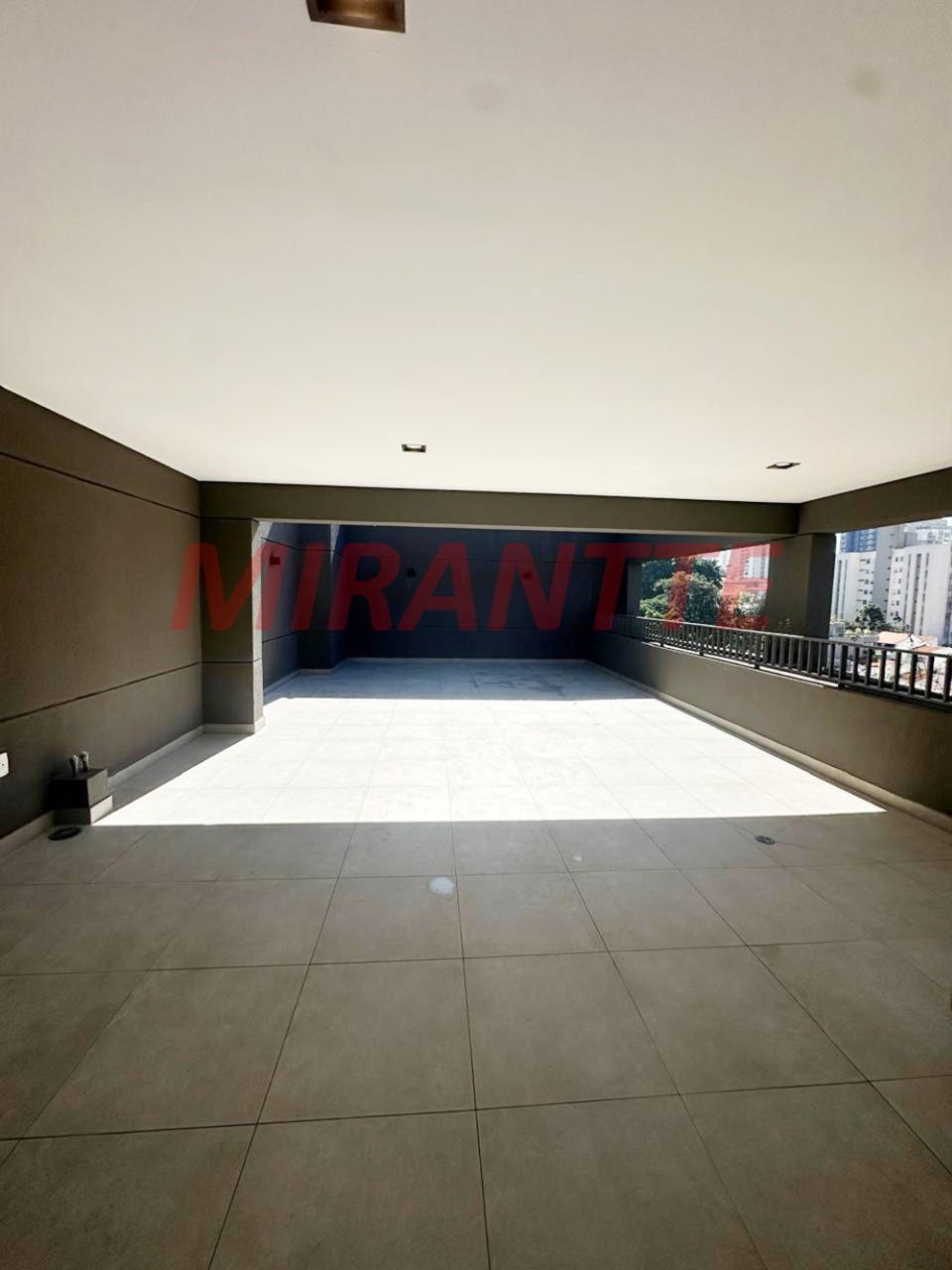 Cobertura de 244m² com 3 quartos em Santana