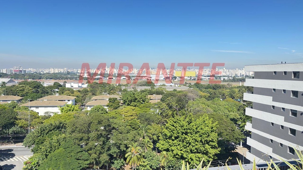 Cobertura de 244m² com 3 quartos em Santana