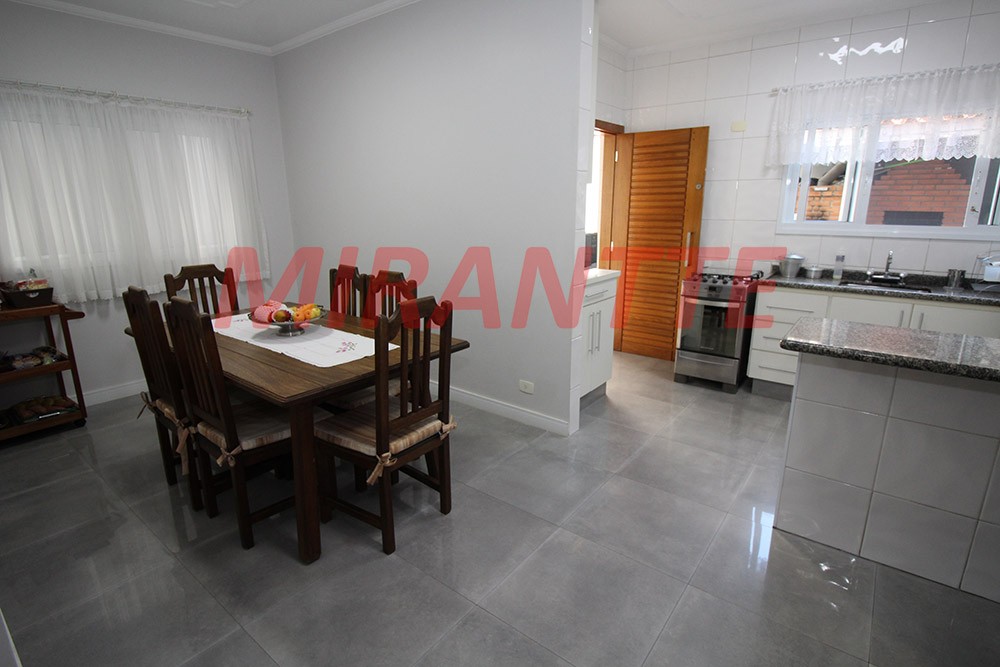 Sobrado de 153m² com 3 quartos em Vila Medeiros