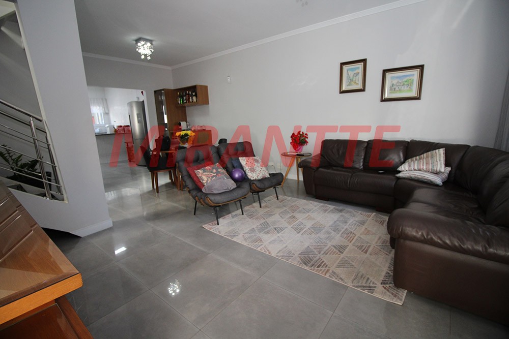 Sobrado de 153m² com 3 quartos em Vila Medeiros