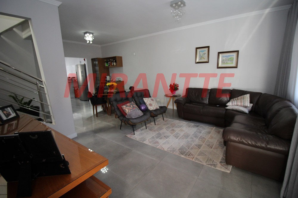 Sobrado de 153m² com 3 quartos em Vila Medeiros