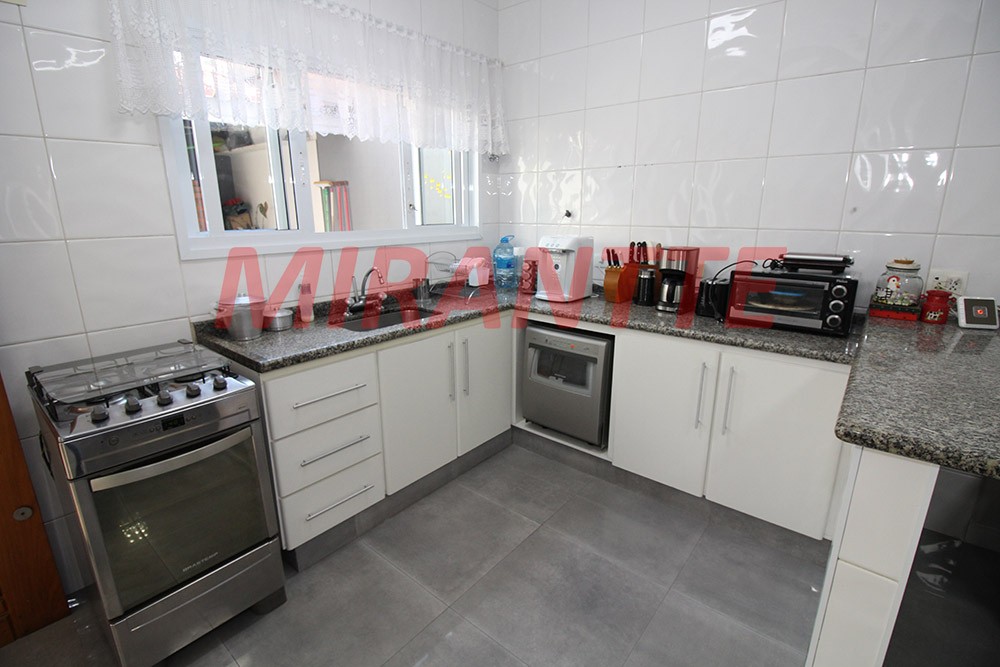 Sobrado de 153m² com 3 quartos em Vila Medeiros