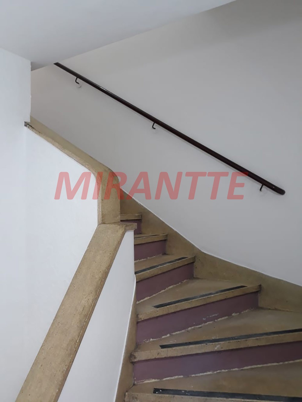 Comercial de 100m² com 3 quartos em Santa Teresinha