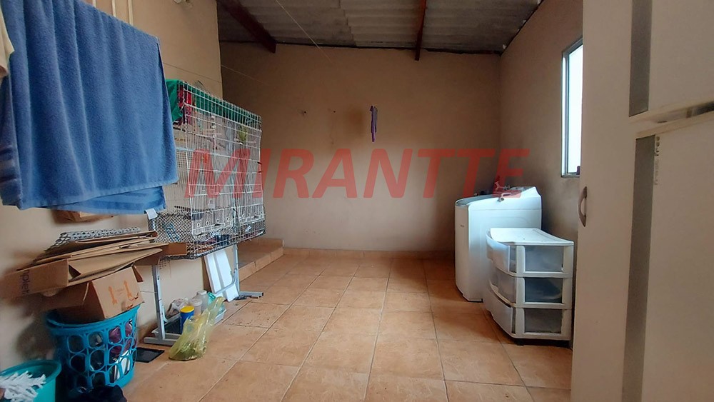 Sobrado de 75m² com 2 quartos em Vila Mazzei