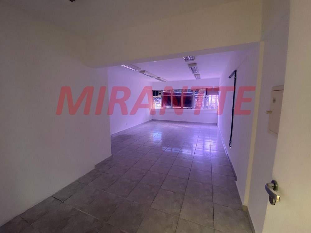 Comercial de 209m² em Santana