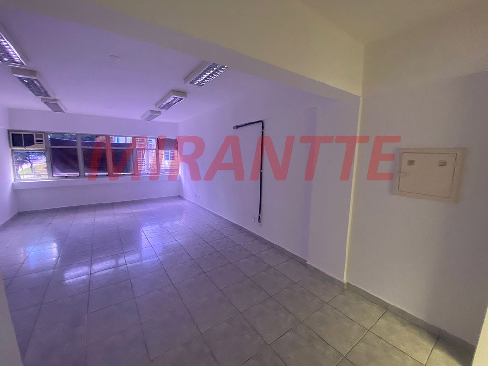 Comercial de 209m² em Santana