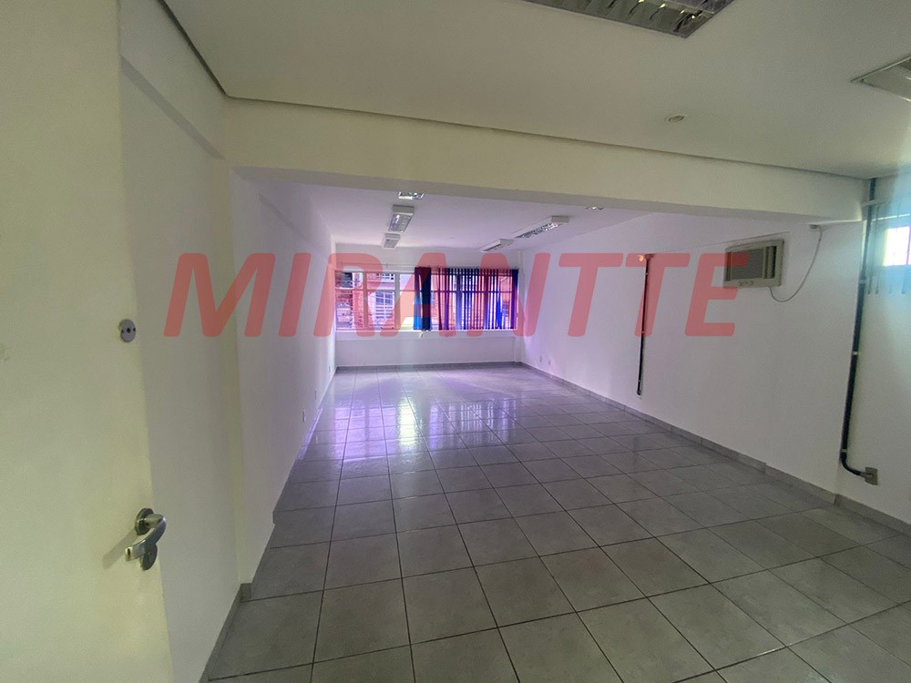 Comercial de 209m² em Santana