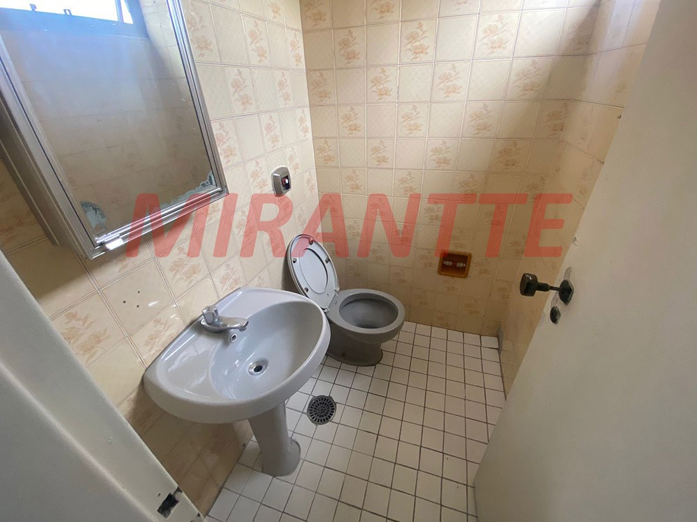 Comercial de 209m² em Santana