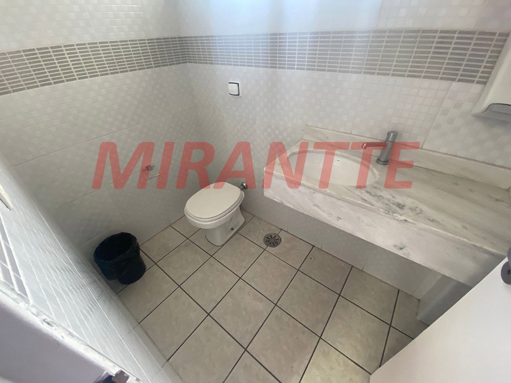 Comercial de 209m² em Santana