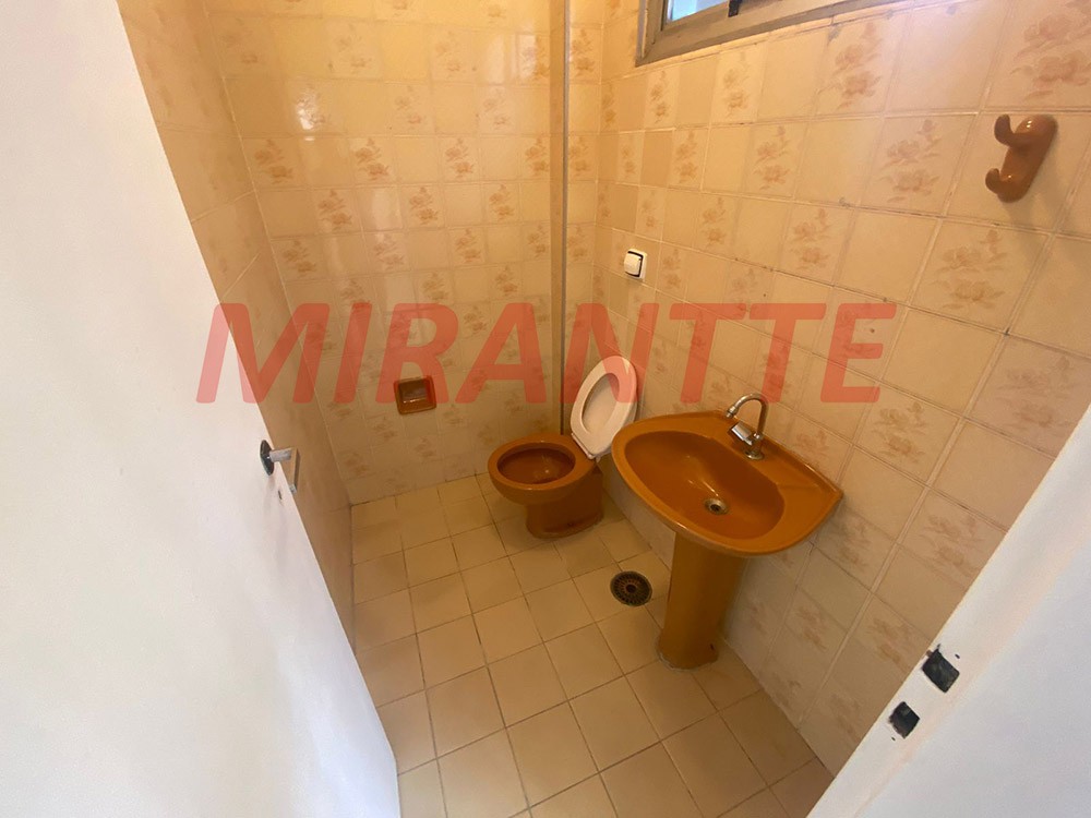 Comercial de 209m² em Santana