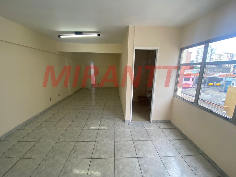 Comercial de 209m² em Santana