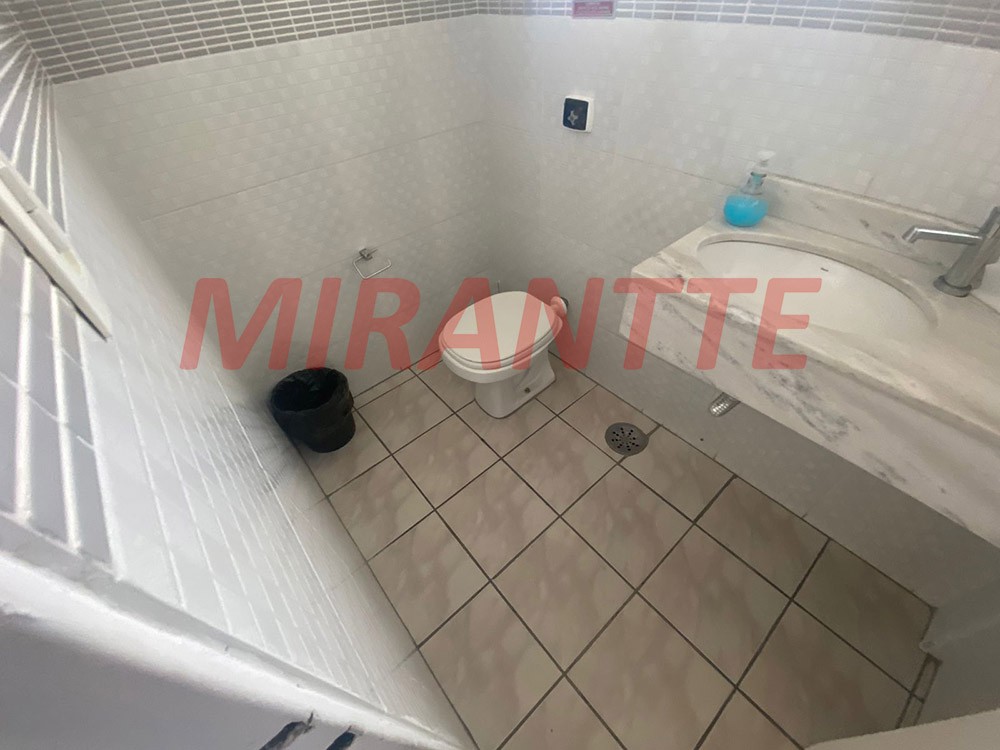 Comercial de 125m² em Santana