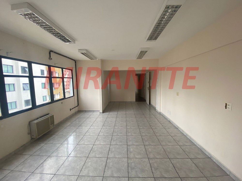 Comercial de 125m² em Santana