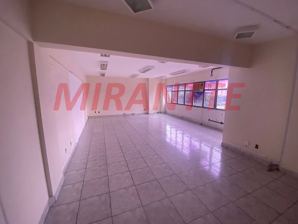 Comercial de 125m² em Santana