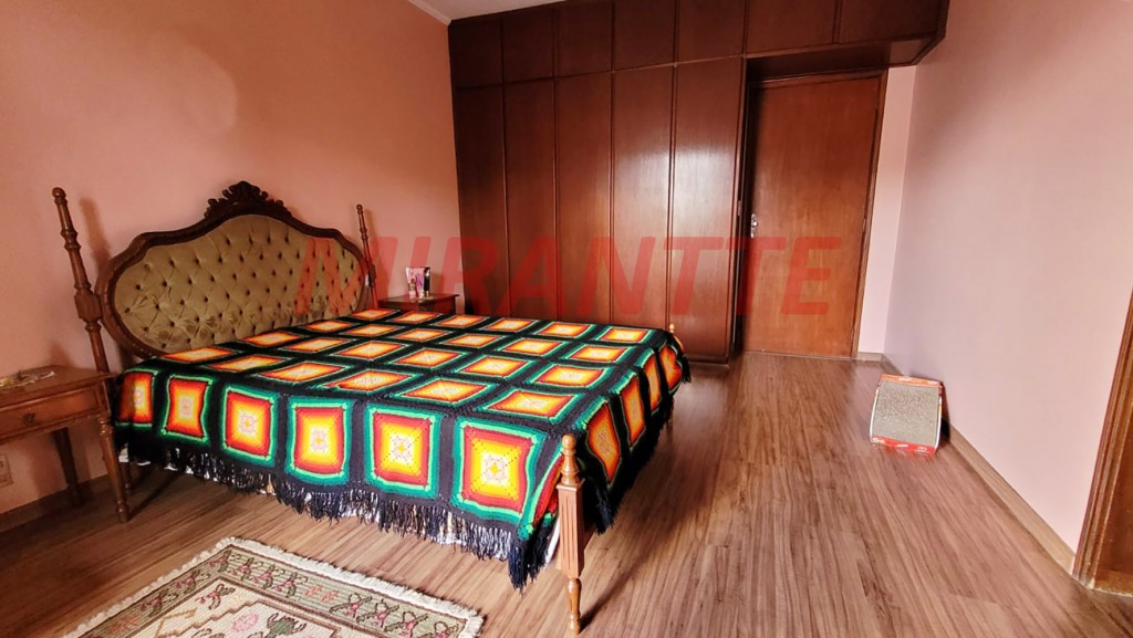 Sobrado de 202m² com 3 quartos em Jardim Santa Clara