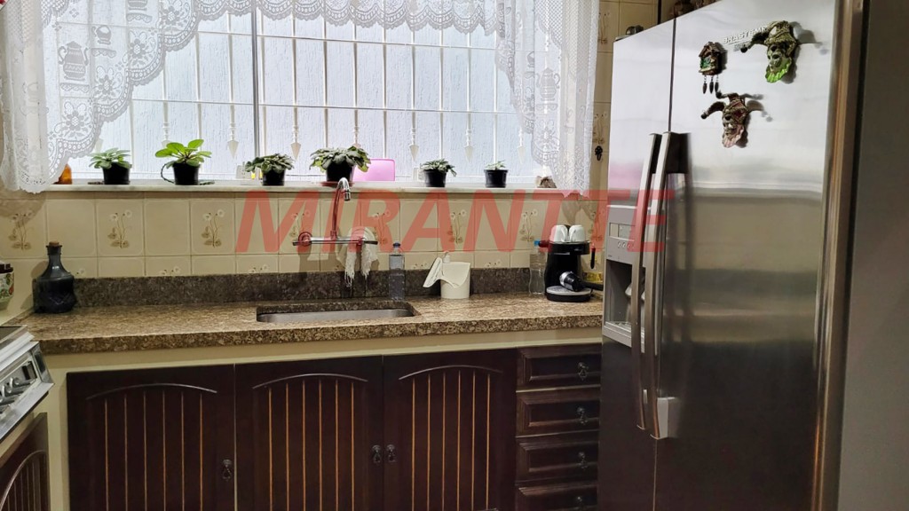 Sobrado de 202m² com 3 quartos em Jardim Santa Clara