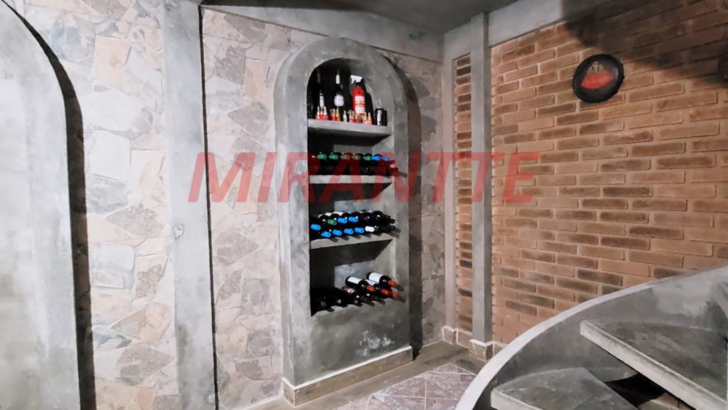 Sobrado de 202m² com 3 quartos em Jardim Santa Clara