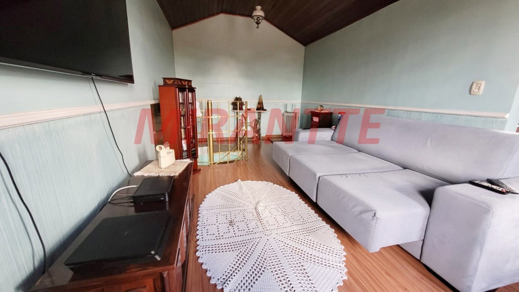 Sobrado de 202m² com 3 quartos em Jardim Santa Clara