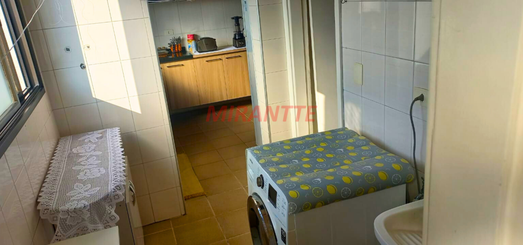 Apartamento com 3 quartos em Santana