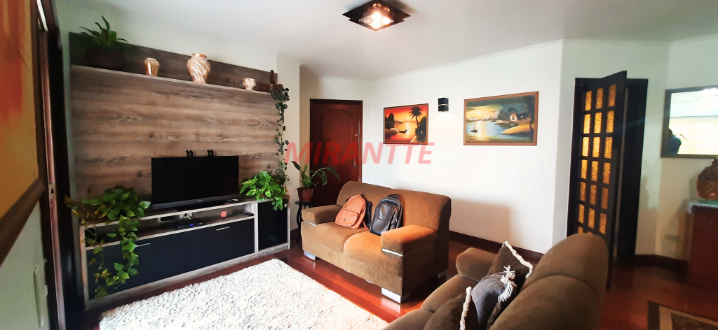 Apartamento com 3 quartos em Santana