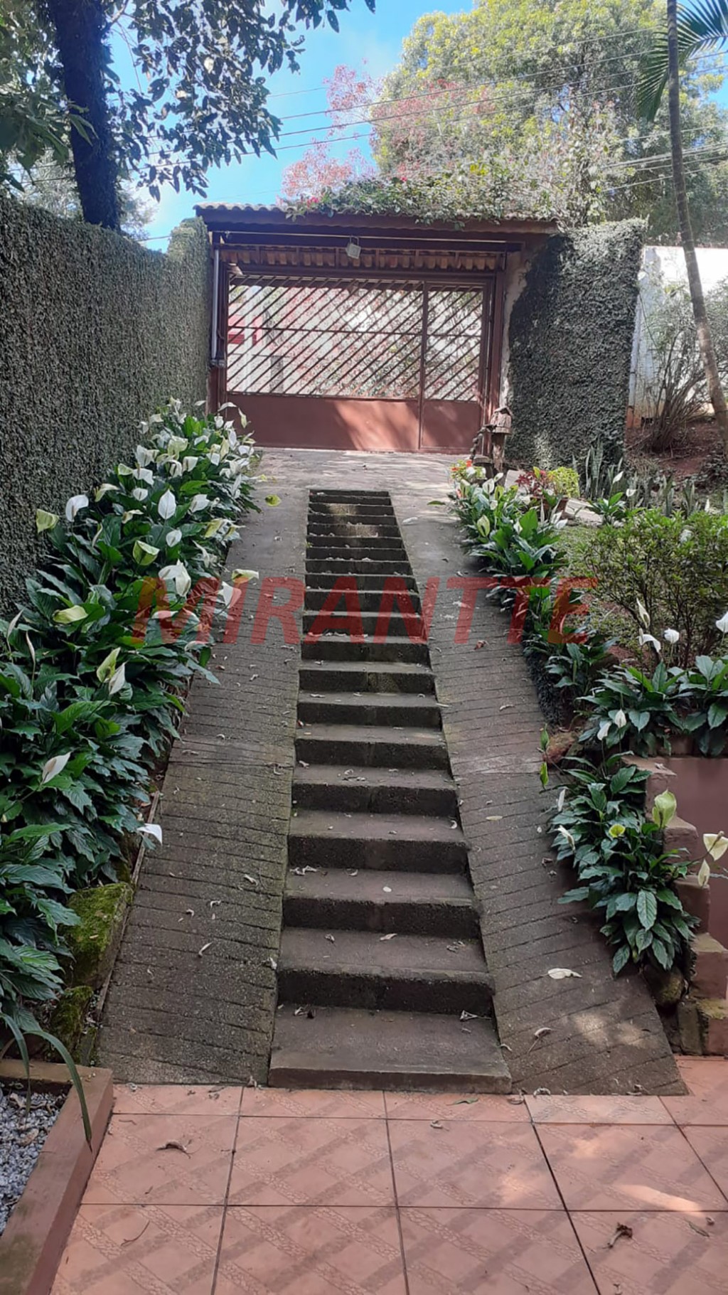 Sobrado de 250m² com 3 quartos em Serra da Cantareira