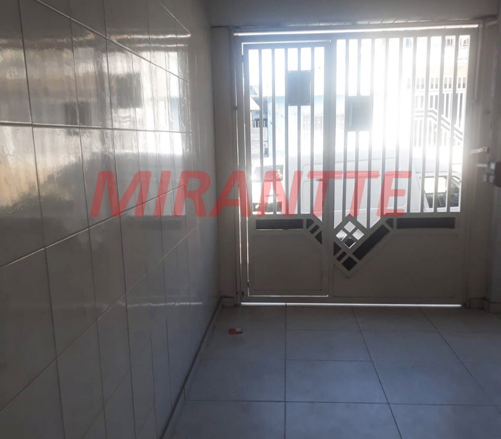 Sobrado de 186m² com 3 quartos em Jardim Adriana