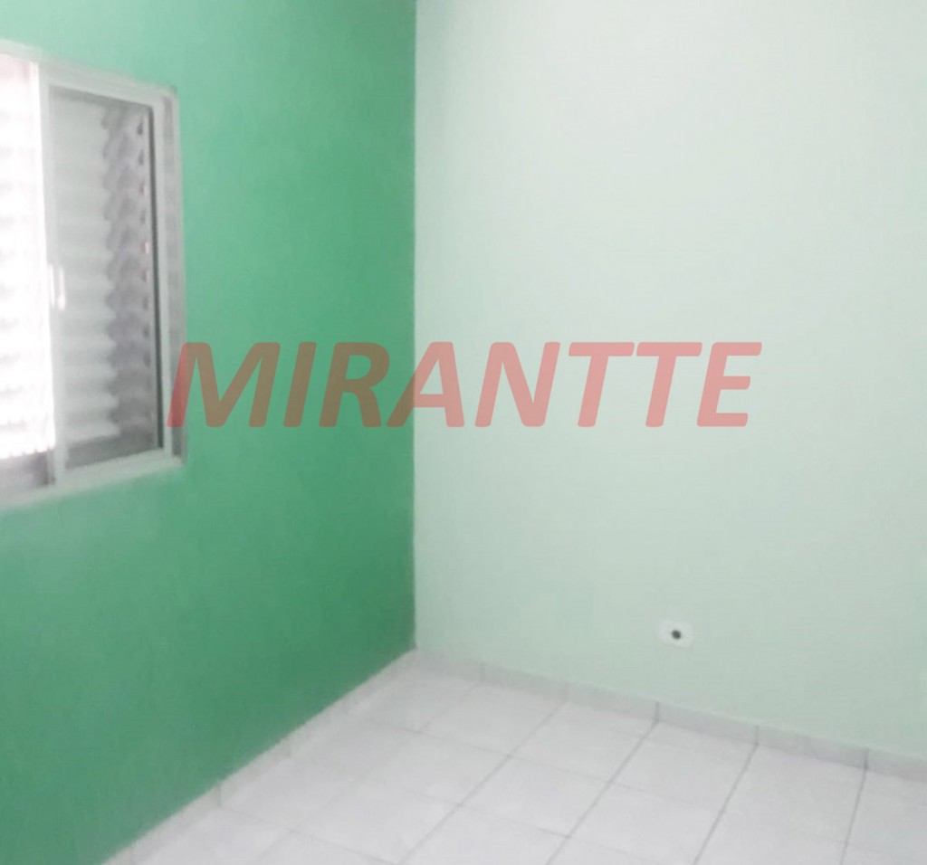 Sobrado de 186m² com 3 quartos em Jardim Adriana