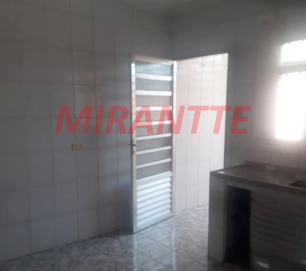 Sobrado de 186m² com 3 quartos em Jardim Adriana