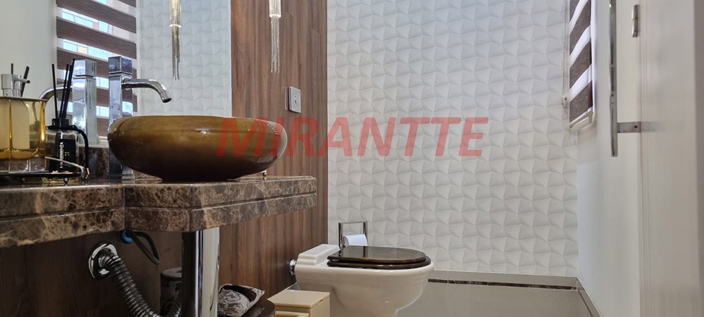 Sobrado de 600m² com 4 quartos em Marambaia