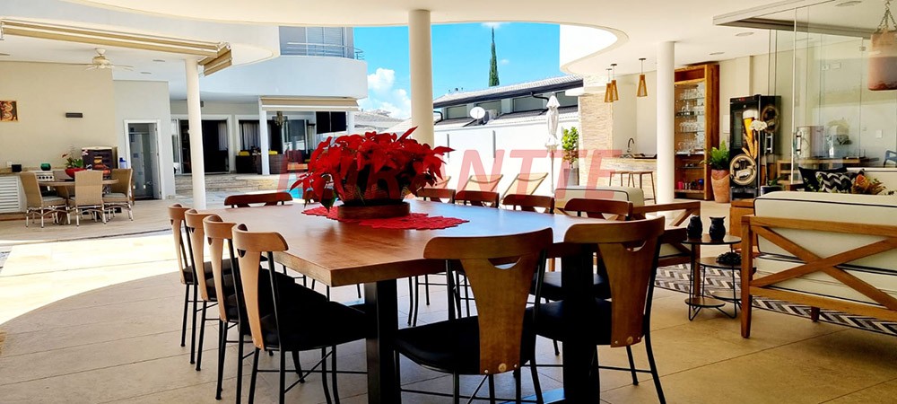 Sobrado de 600m² com 4 quartos em Marambaia