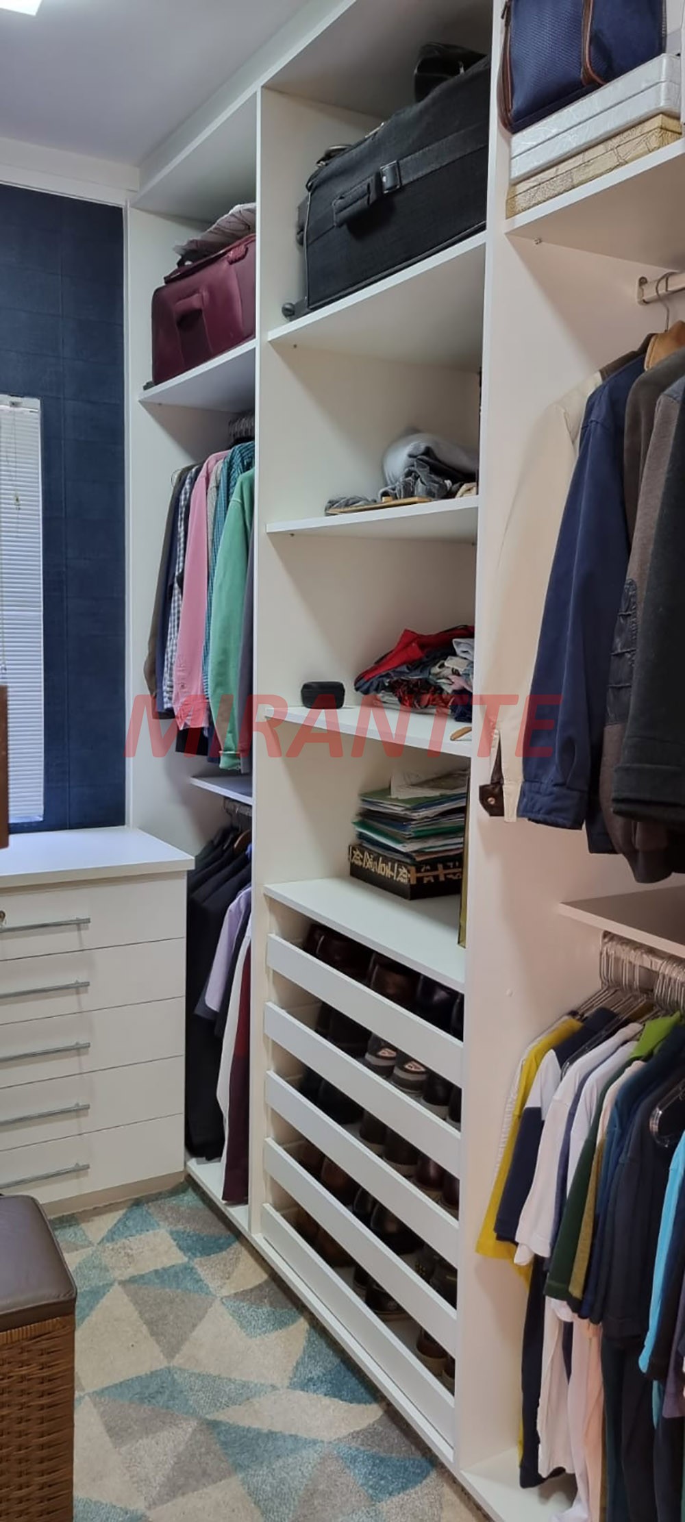 Sobrado de 600m² com 4 quartos em Marambaia