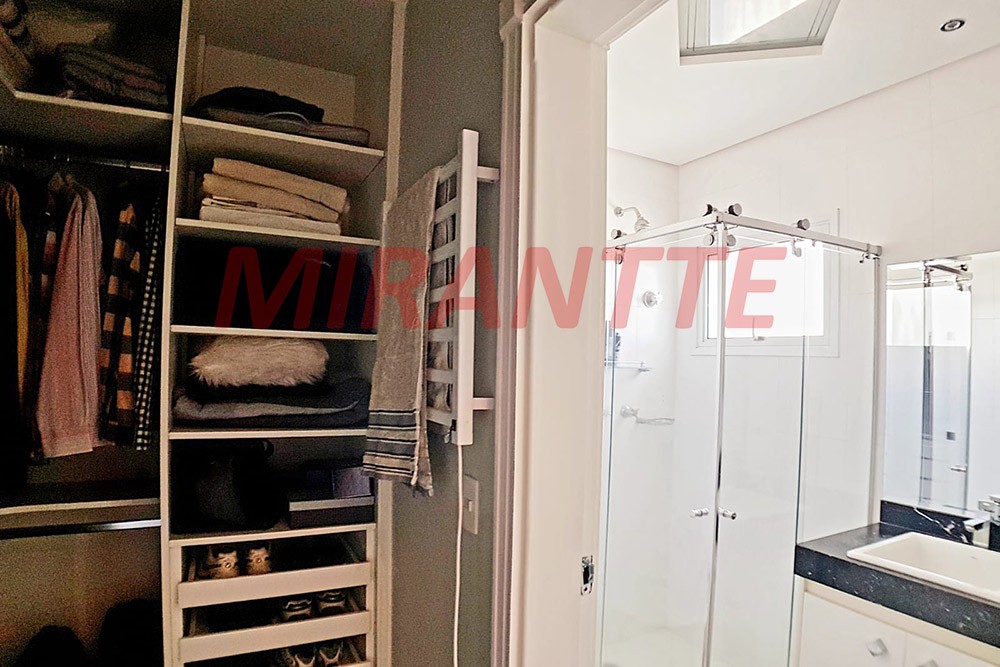 Sobrado de 600m² com 4 quartos em Marambaia