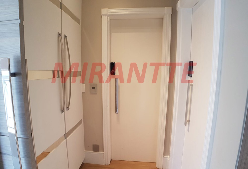 Sobrado de 600m² com 4 quartos em Marambaia