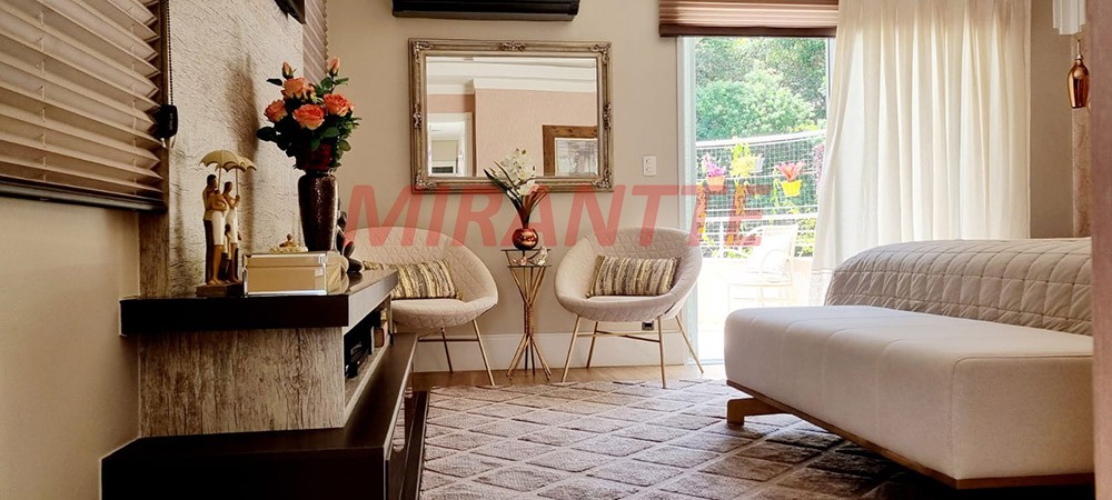 Sobrado de 600m² com 4 quartos em Marambaia