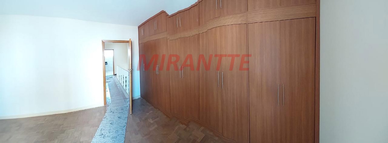 Sobrado de 149m² com 3 quartos em Vila Mazzei