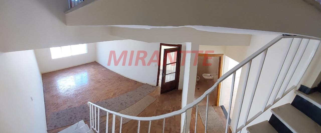 Sobrado de 149m² com 3 quartos em Vila Mazzei