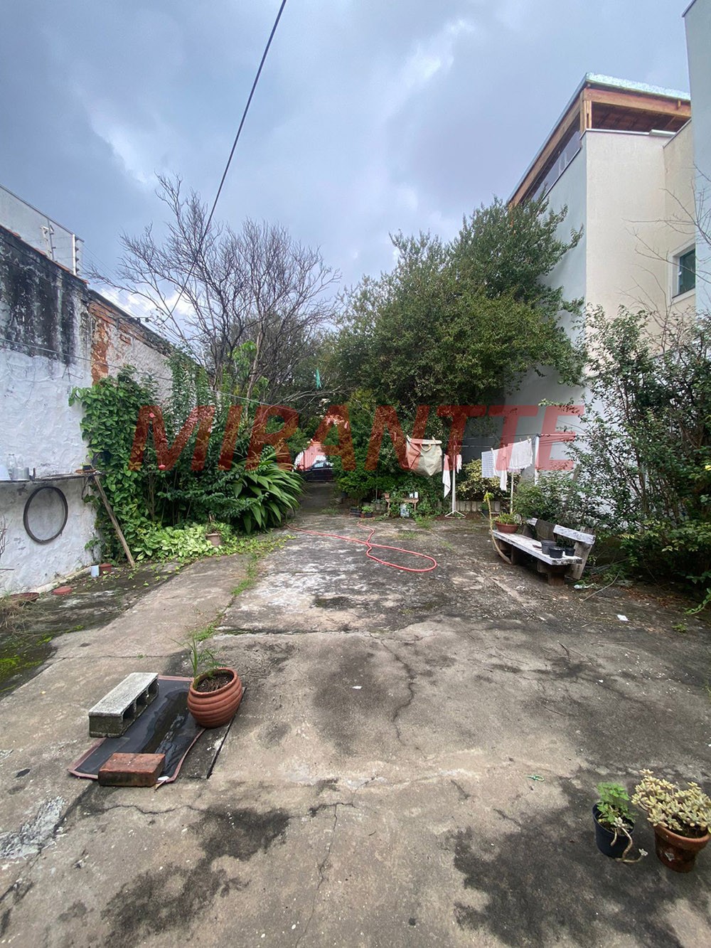 Terreno de 314m² em Jaçana