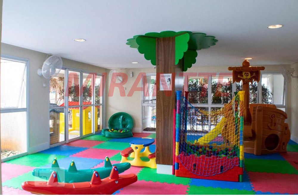 Apartamento de 87m² com 3 quartos em Vila Anastacio
