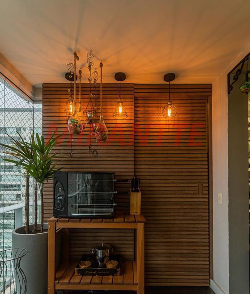Apartamento de 87m² com 3 quartos em Vila Anastacio