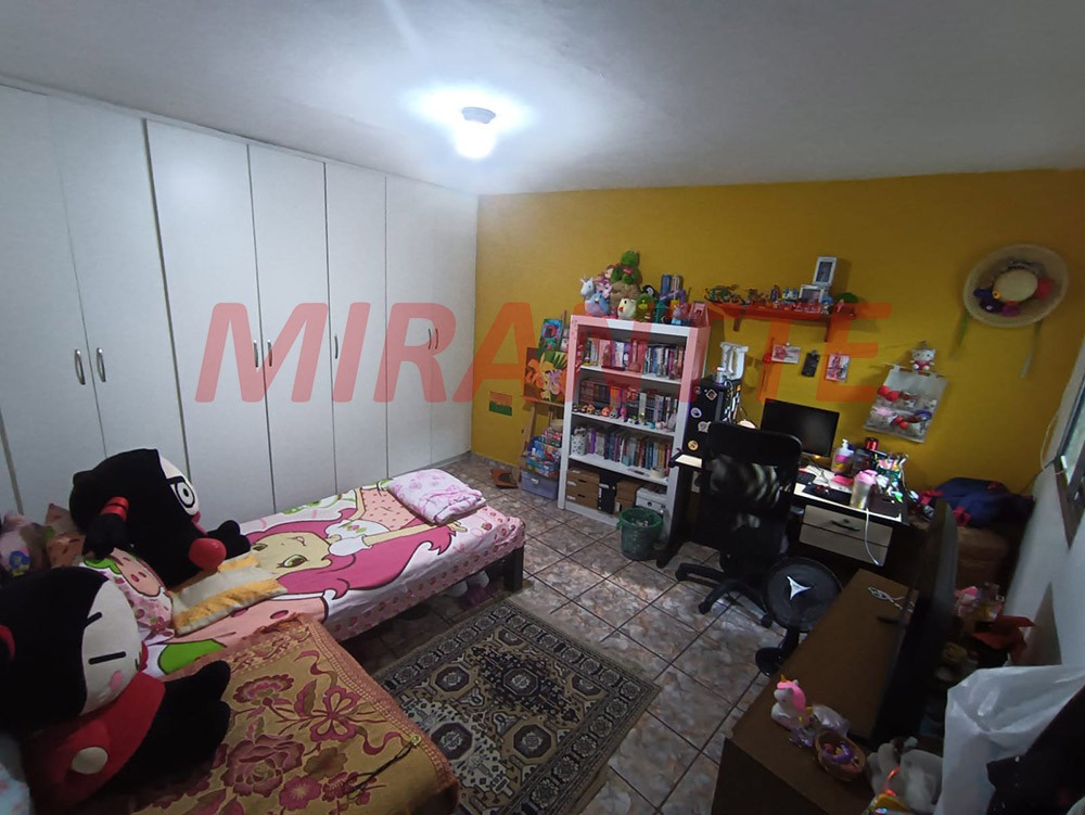 Casa terrea de 200m² com 3 quartos em Picanço