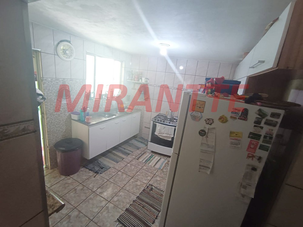 Casa terrea de 200m² com 3 quartos em Picanço