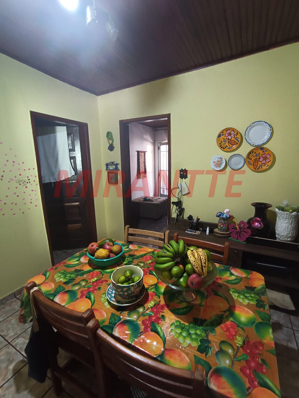 Casa terrea de 200m² com 3 quartos em Picanço
