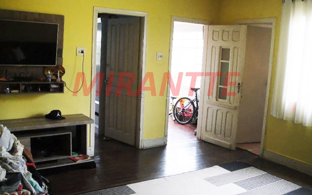 Casa terrea de 100m² com 3 quartos em Vila Isolina Mazzei