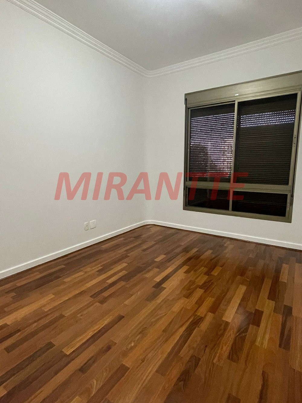 Apartamento de 425m² com 4 quartos em Vila Suzana